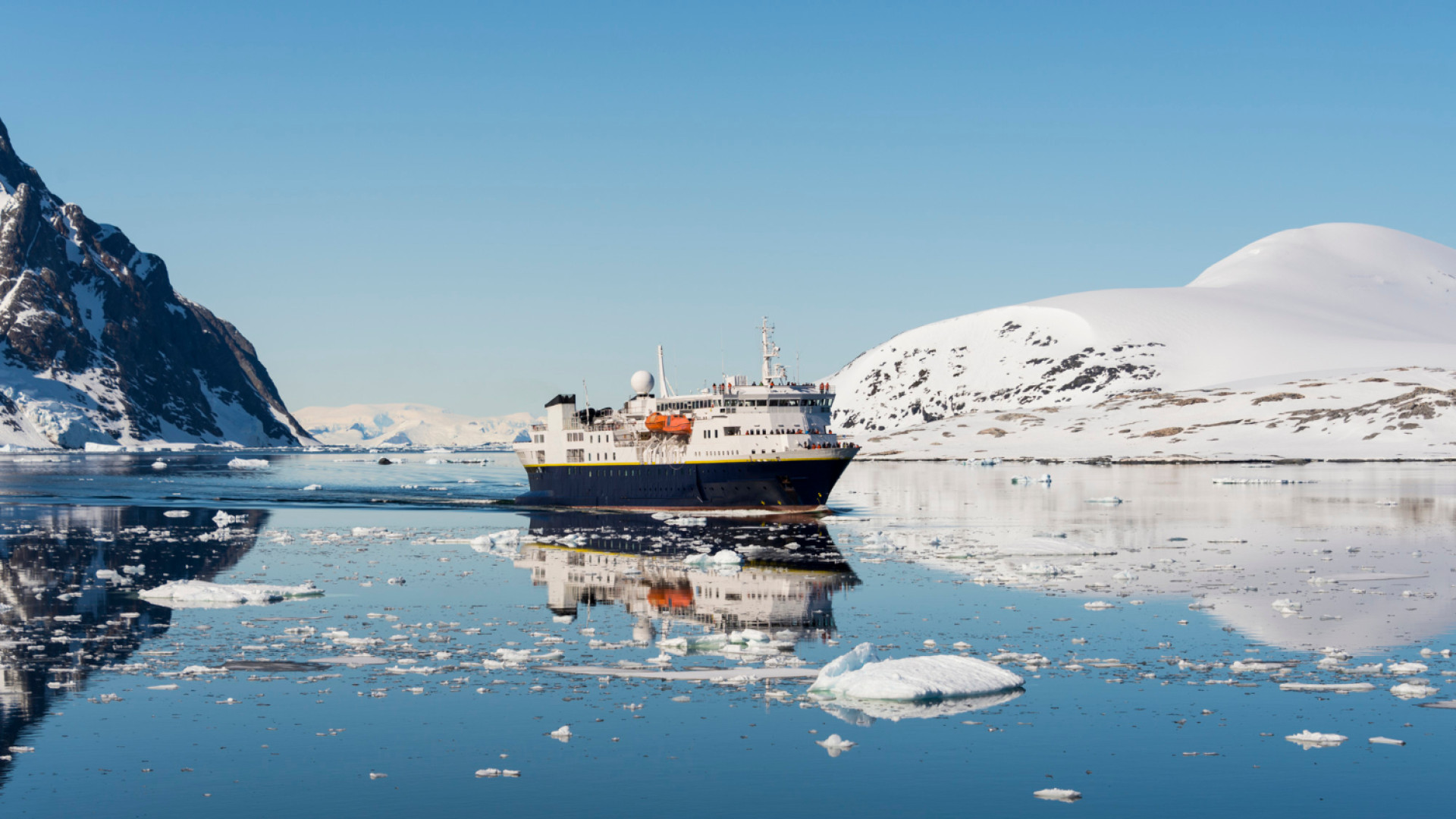 Croisières Antarctique de luxe : offrez à vos clients une aventure unique sur le continent blanc