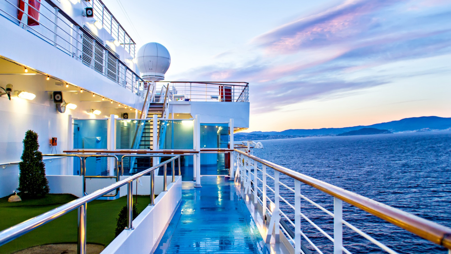 Pourquoi choisir la croisière pour vos prochaines vacances : deux bonnes raisons à ne pas manquer