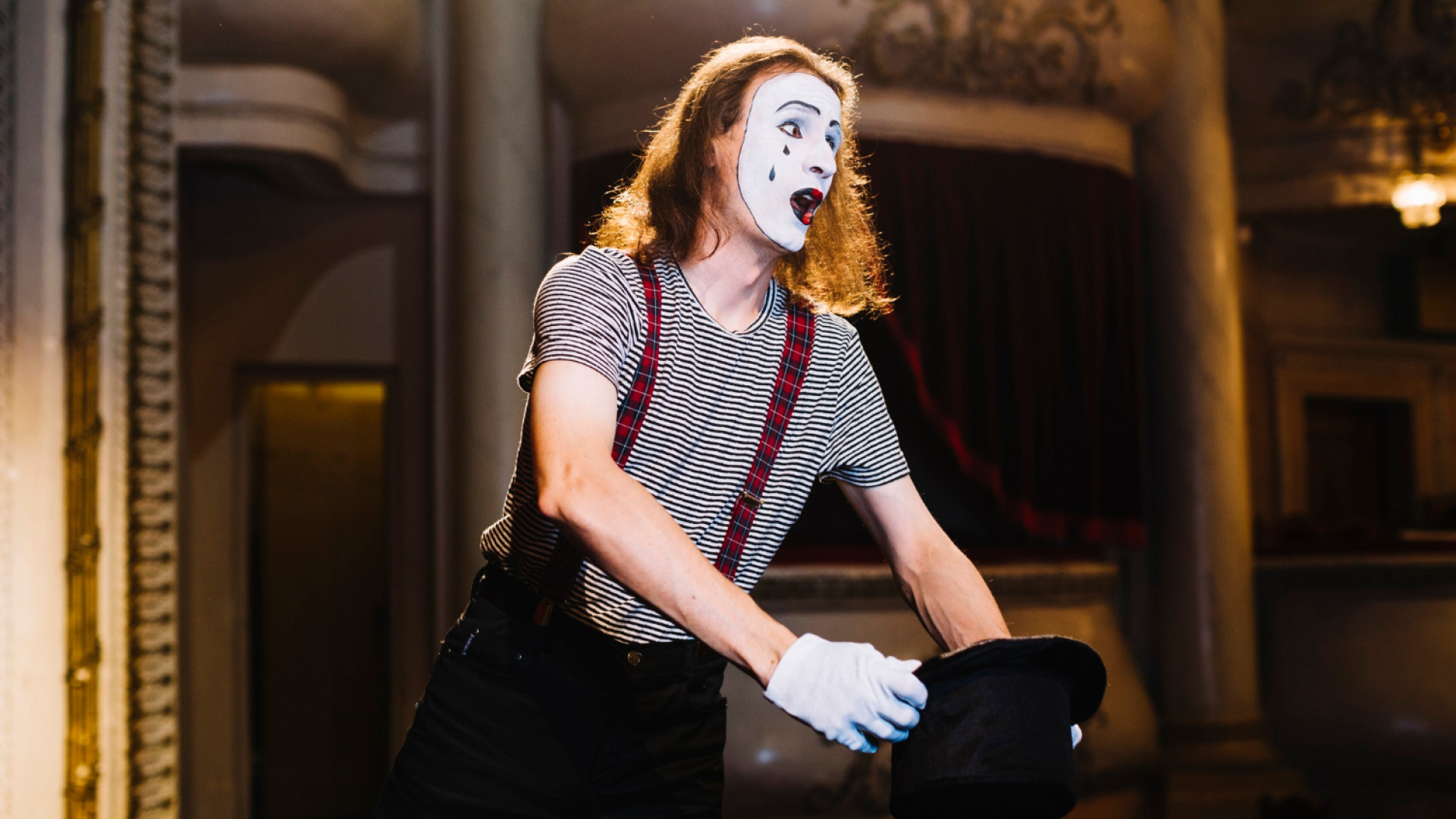 Pourquoi le thème circus est-il idéal pour une soirée événementielle ?